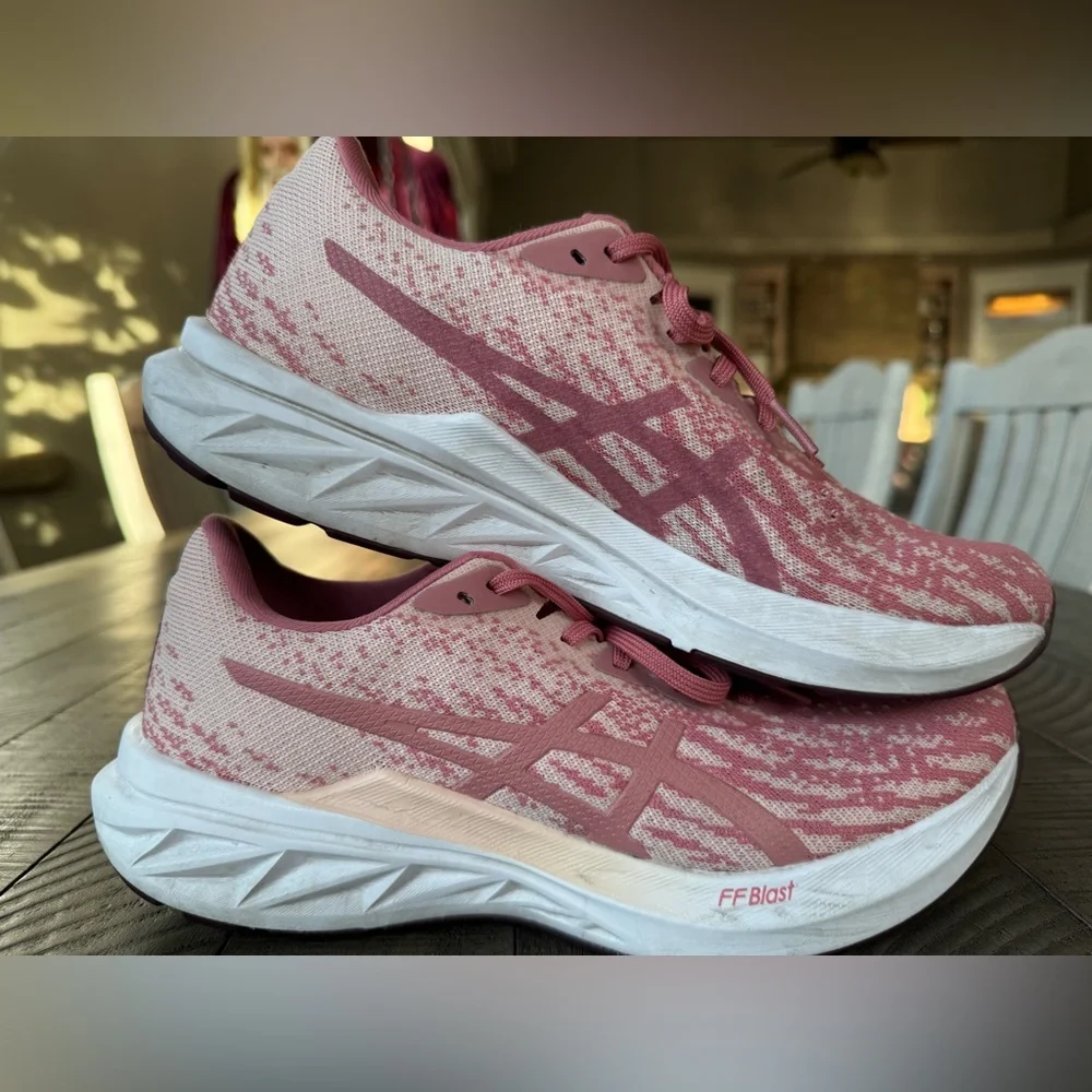 ASICS - Dynablast 2 Pink Running Shoes Women's Size 10